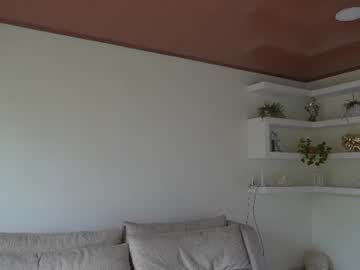 maximohoot live cam